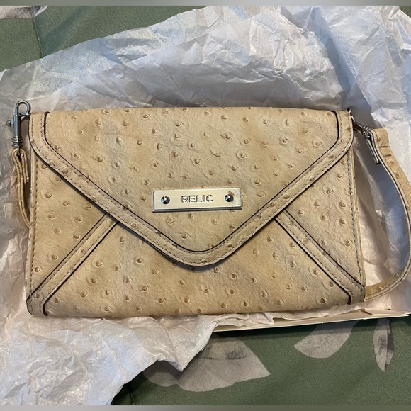 Relic Textured Handbag - Picture 1 of 3